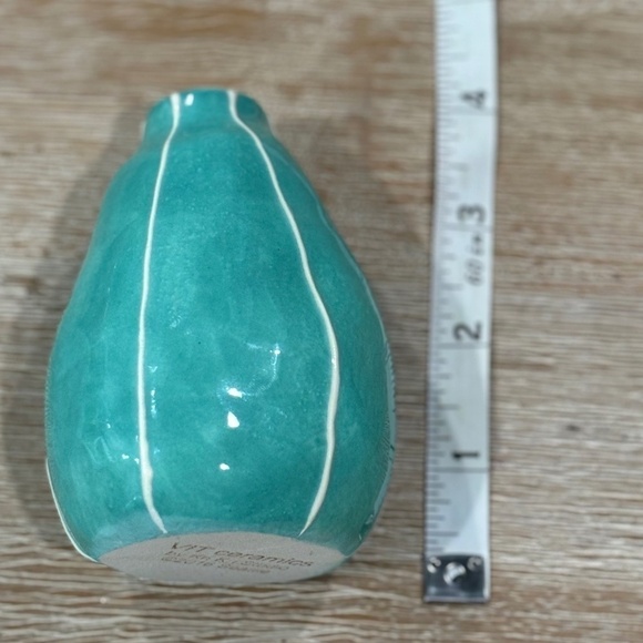 Kri Kri Studio VIT Ceramics Bud Vase Trio - Picture 8 of 9